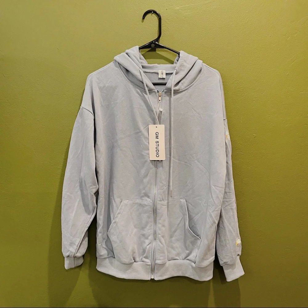 Daisy-embroidered Oversized Zip-up Hoodie - Picture 2 of 3